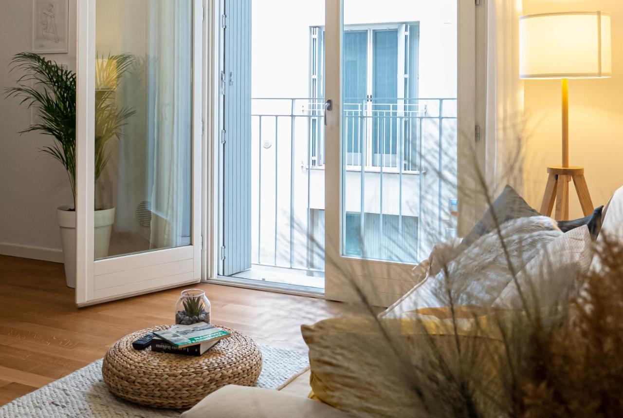 Maison Blanche: Appartamento Elegante Con Parcheggio Privato Мантуя Экстерьер фото